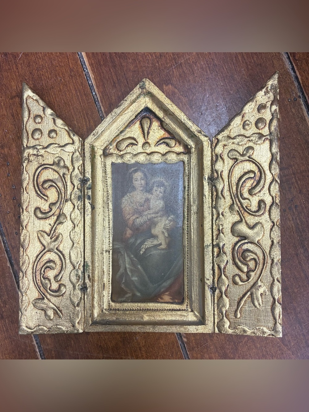 Travel Triptych Madonna and Child Gold-Religious Icon Frame gilt wood